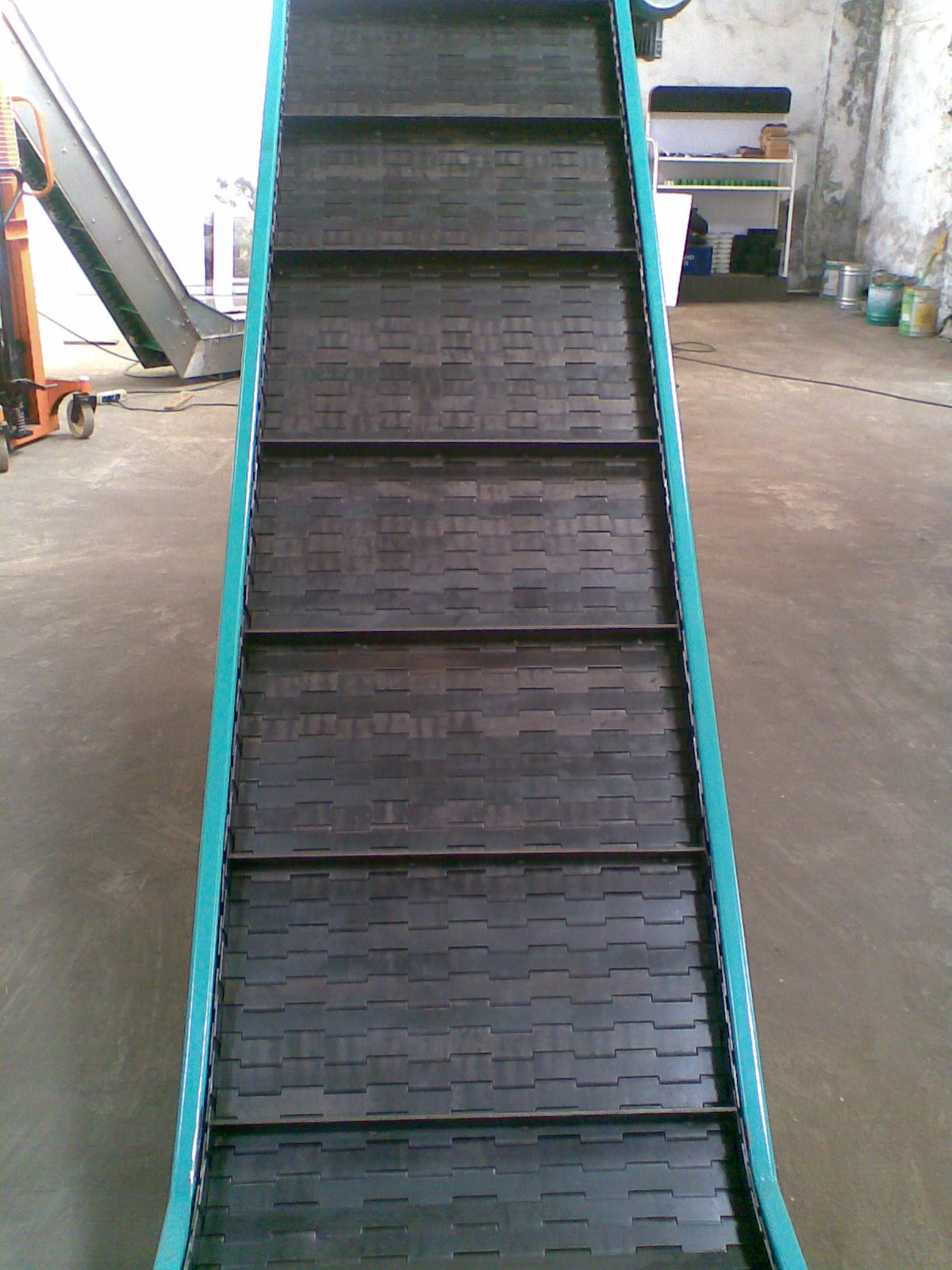 鏈板輸送線(xiàn)的基本信息及分類(lèi)信息