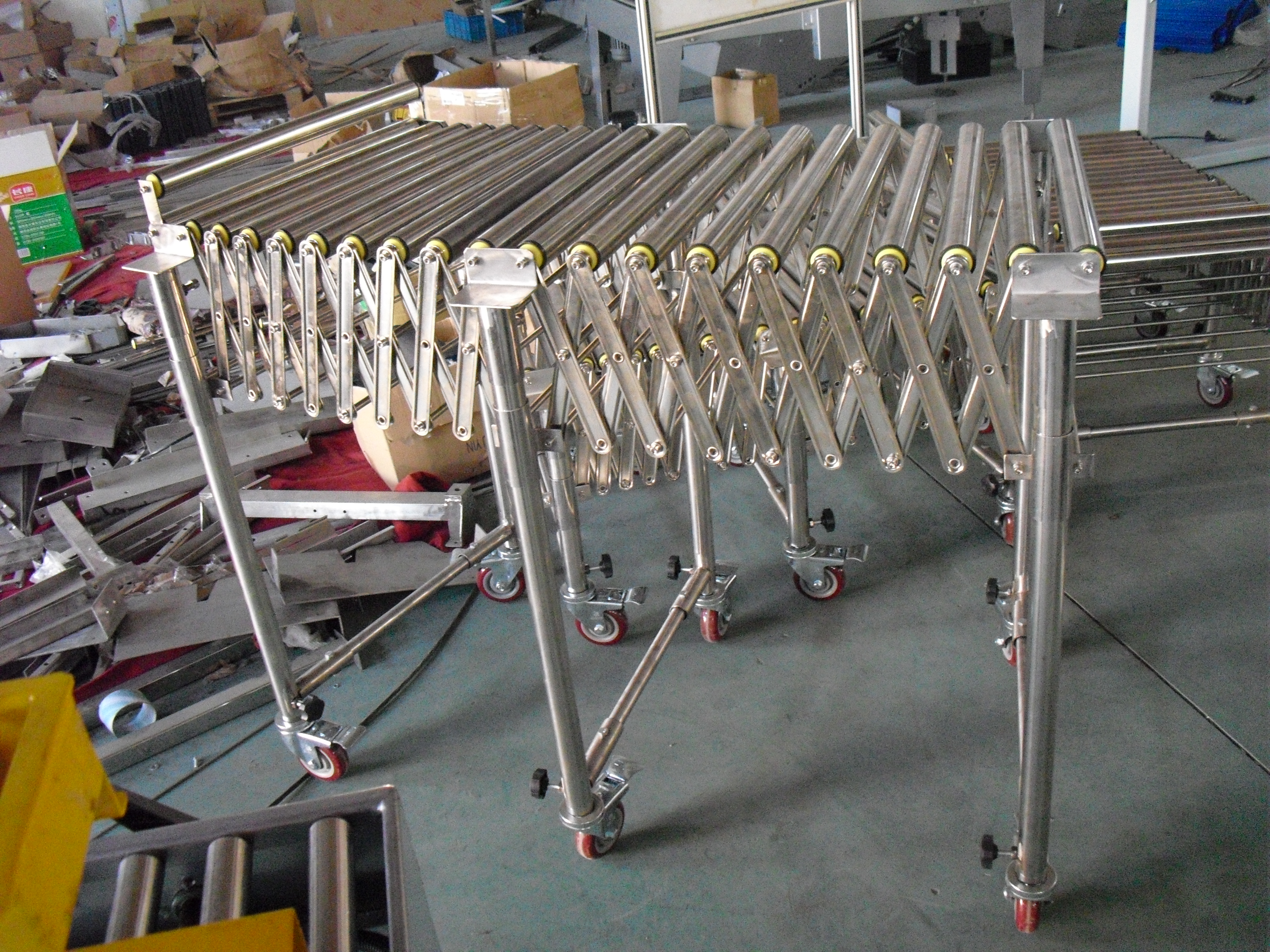 解讀輕型不銹鋼滾筒輸送機(jī)安裝步驟